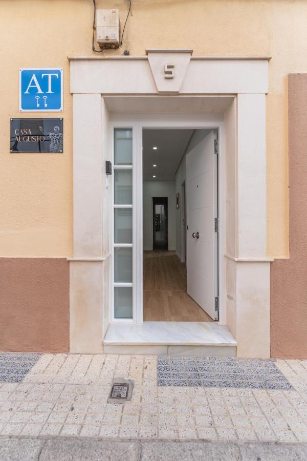 Casa Augusto - Junto Al Teatro Romano, Con Garaje 梅里达 外观 照片